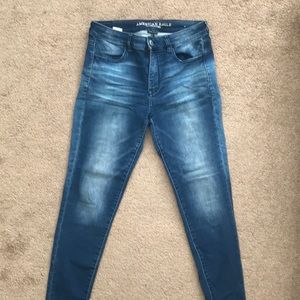 American Eagle skinny jeans